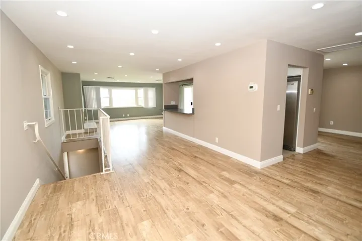 644 Atkins Drive, Glendale, California 91206