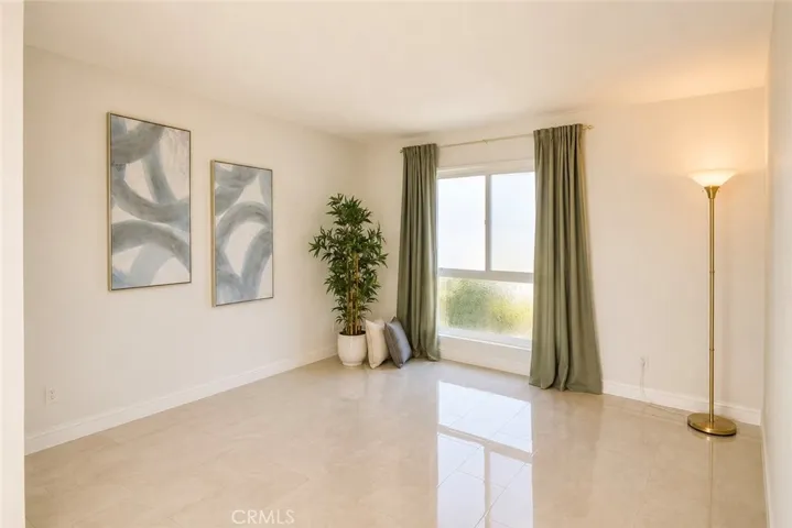 2827 S Fairview Street G, Santa Ana, California 92704