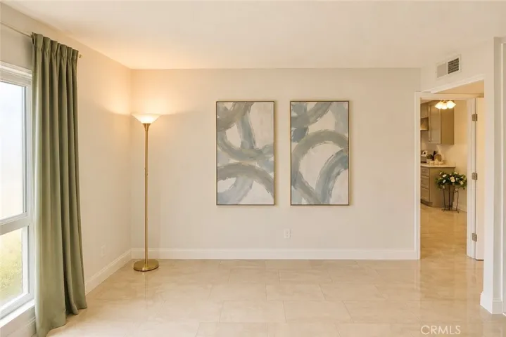 2827 S Fairview Street G, Santa Ana, California 92704