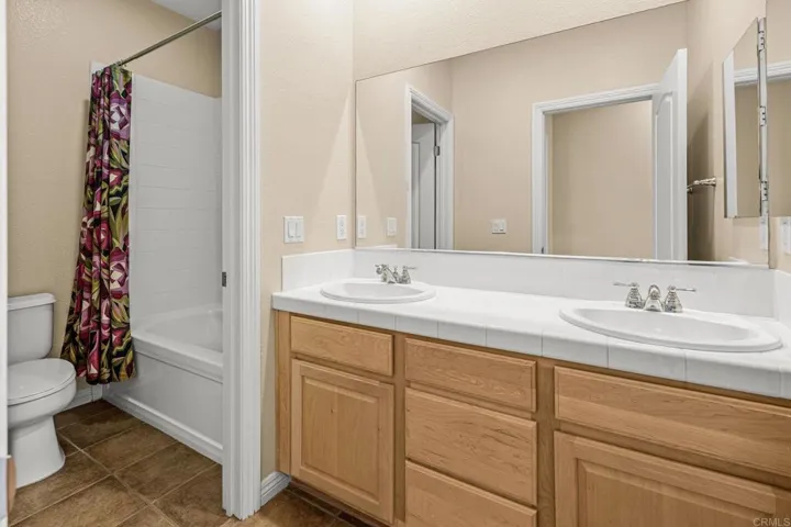 851 Antilla Way, San Marcos, California 92078