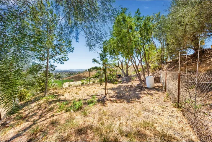 375 W Highland, Camarillo, California 93010