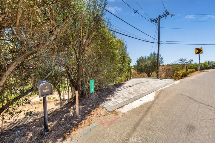375 W Highland, Camarillo, California 93010