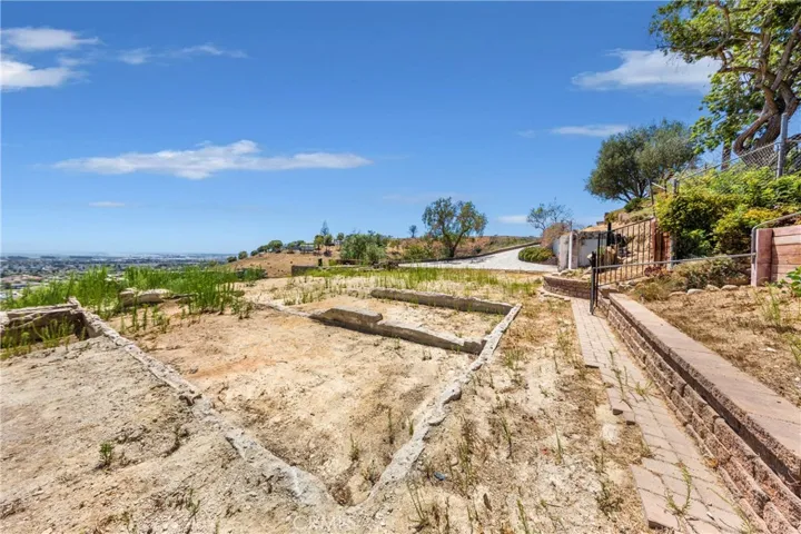 375 W Highland, Camarillo, California 93010