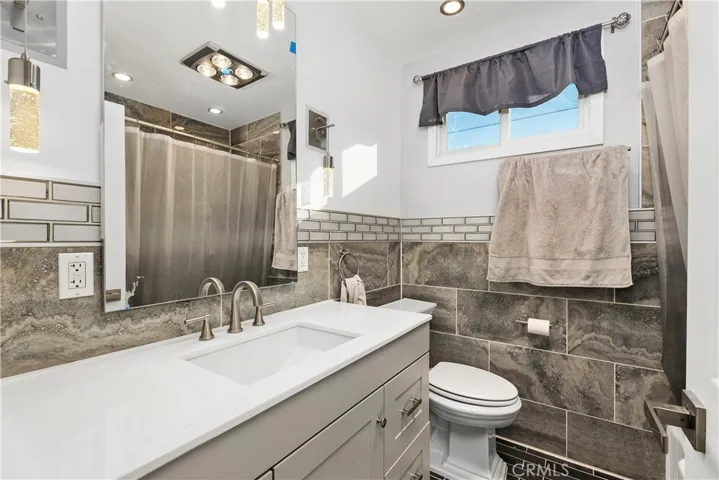 527 Cedar, Long Beach, California 90802