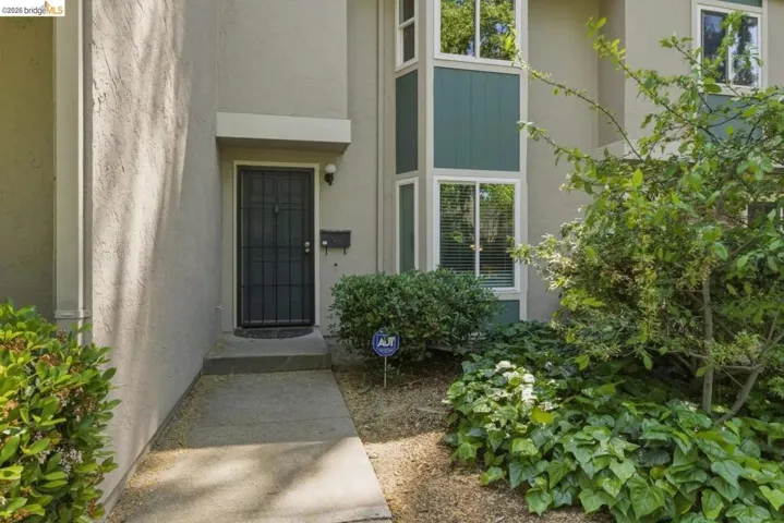 1245 Pine Creek Way, Concord, California 94520