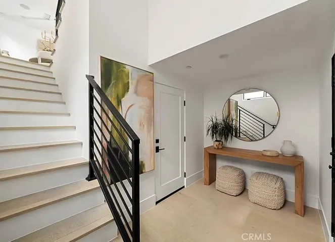 428 Fernleaf, Corona Del Mar, California 92625