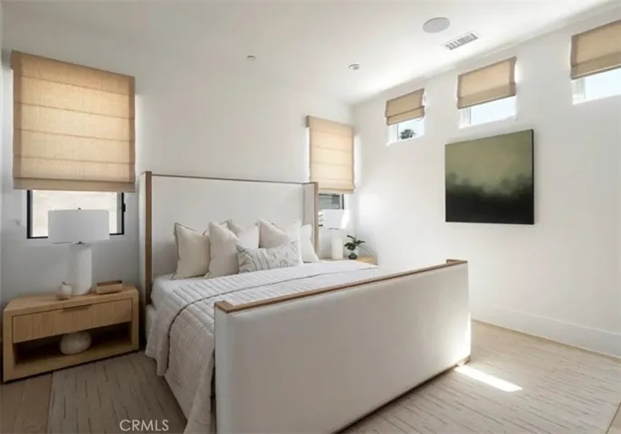 428 Fernleaf, Corona Del Mar, California 92625