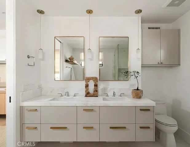 428 Fernleaf, Corona Del Mar, California 92625