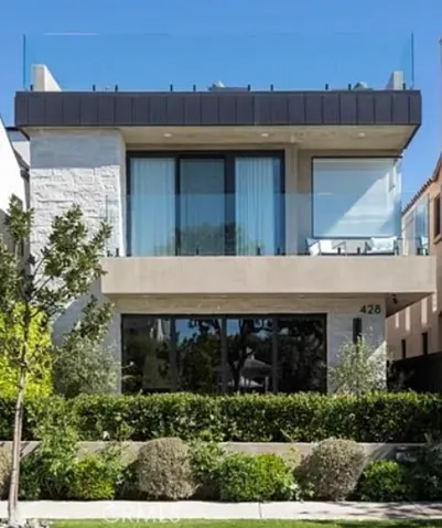 428 Fernleaf, Corona Del Mar, California 92625