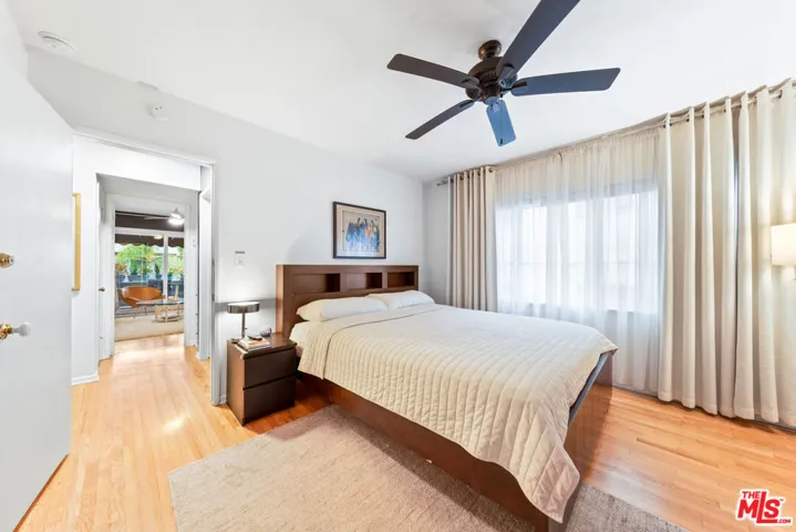 1330 N Crescent Heights Boulevard 16, West Hollywood, California 90046