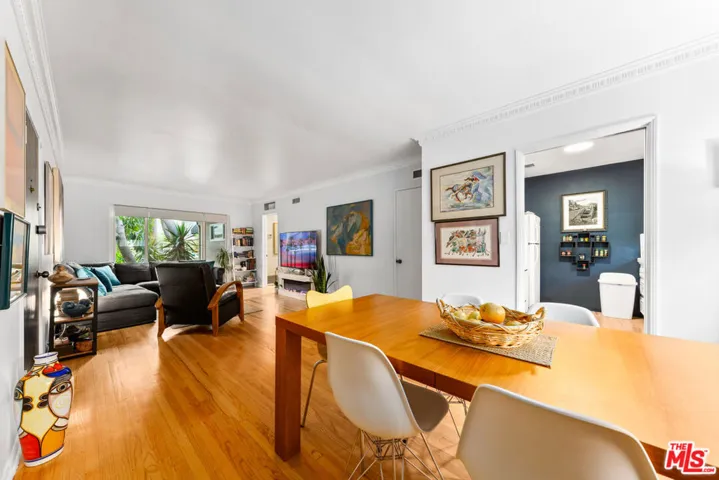 1330 N Crescent Heights Boulevard 16, West Hollywood, California 90046