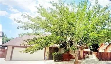 15016 Whitekirk, Victorville, California 92394