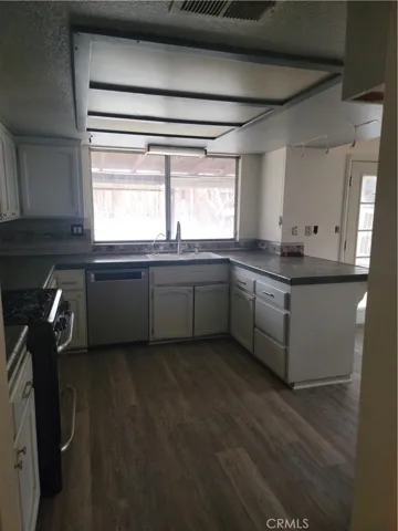 15016 Whitekirk, Victorville, California 92394