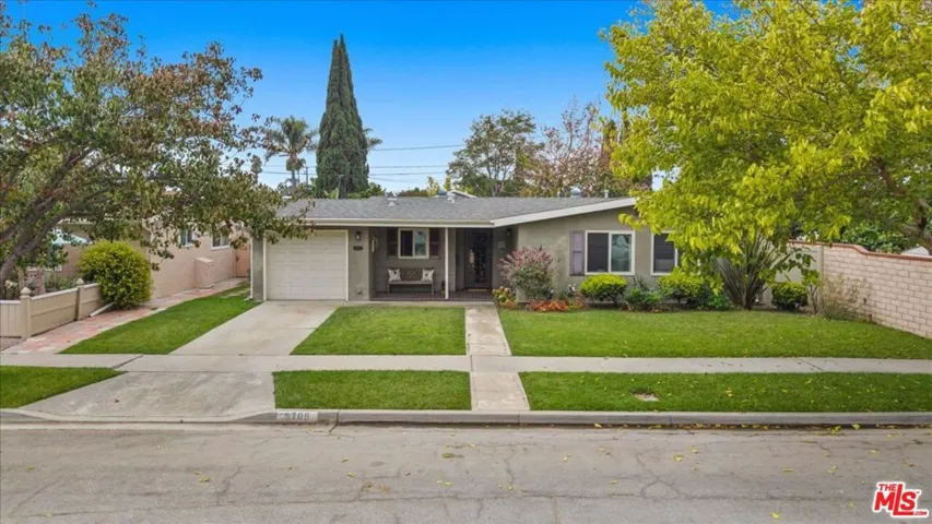 6708 E De Leon Street, Long Beach, California 90815