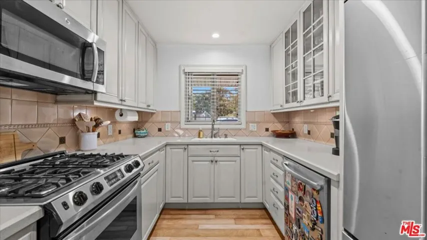 6708 E De Leon Street, Long Beach, California 90815