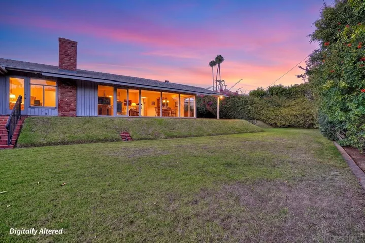 3623 Fenelon, San Diego, California 92106