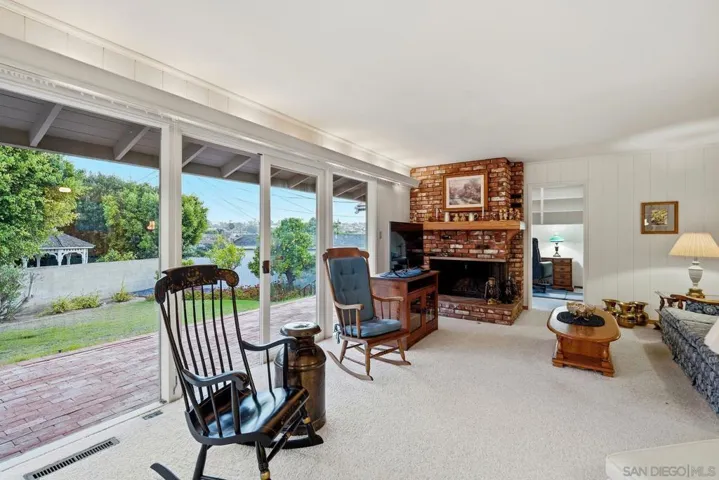 3623 Fenelon, San Diego, California 92106