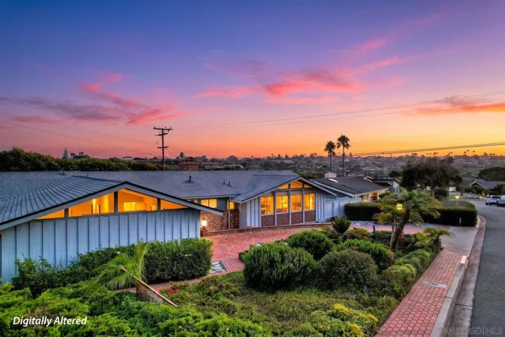 3623 Fenelon, San Diego, California 92106