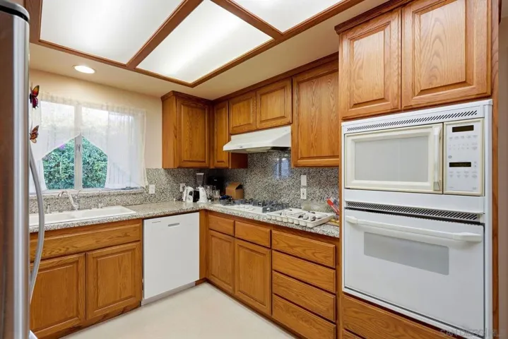 3623 Fenelon, San Diego, California 92106