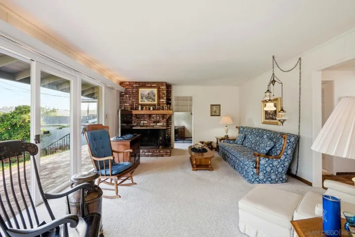 3623 Fenelon, San Diego, California 92106