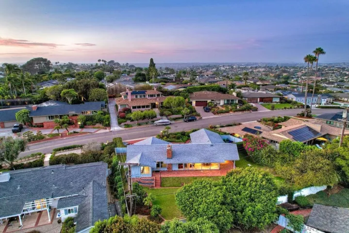 3623 Fenelon, San Diego, California 92106