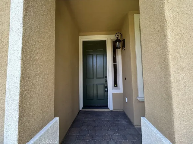 133 Chantilly, Irvine, California 92620