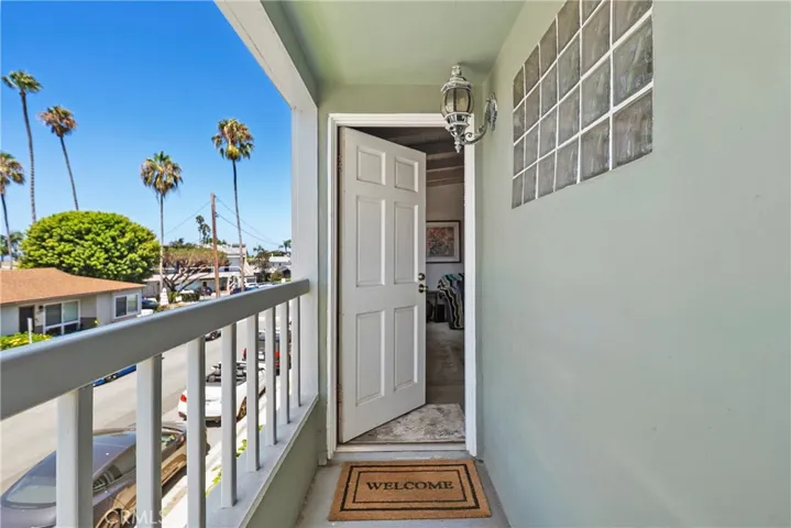 700 Goldenrod, Corona Del Mar, California 92625