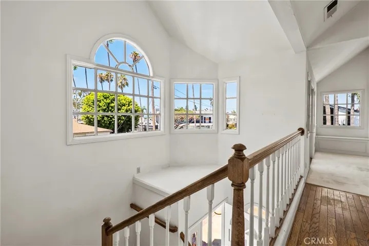 700 Goldenrod, Corona Del Mar, California 92625