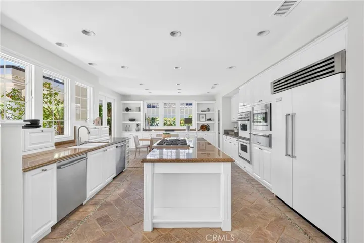 10 Cape Andover, Newport Beach, California 92660