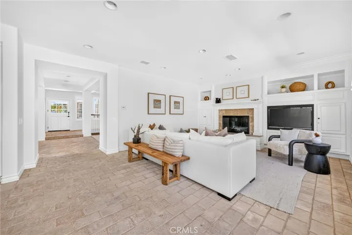 10 Cape Andover, Newport Beach, California 92660
