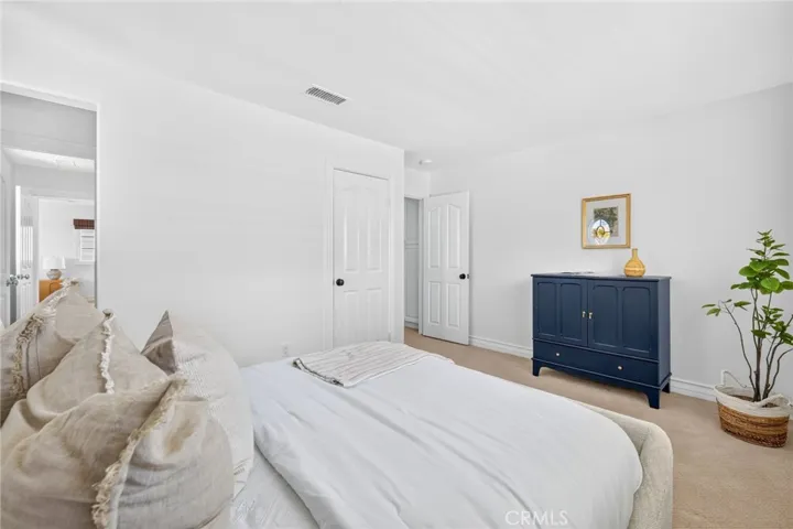10 Cape Andover, Newport Beach, California 92660