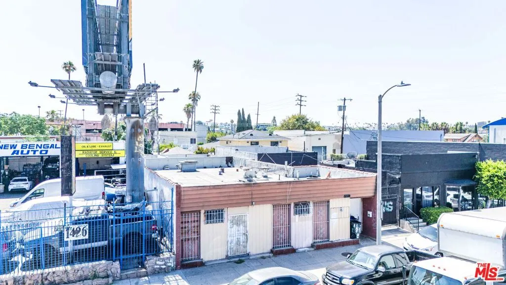 1430 S La Brea Avenue, Los Angeles, California 90019 — photo 4