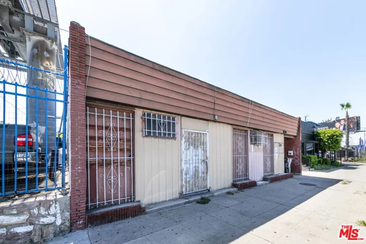 1430 S La Brea Avenue, Los Angeles, California 90019