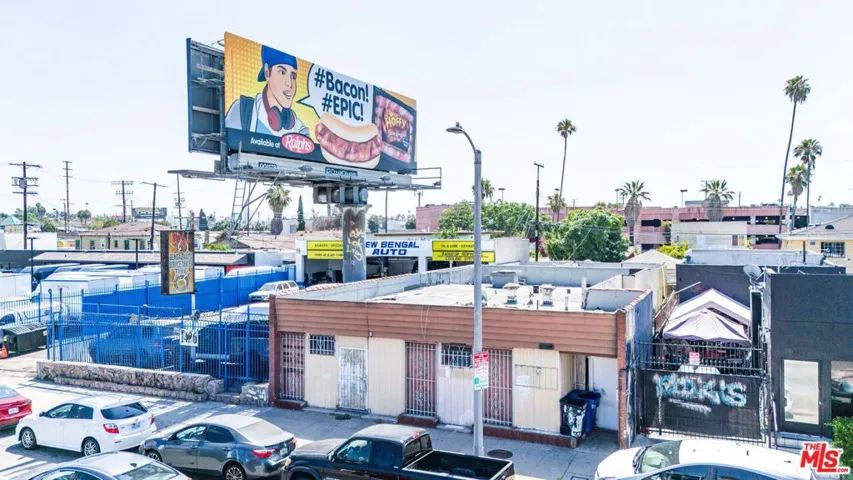 1430 S La Brea Avenue, Los Angeles, California 90019