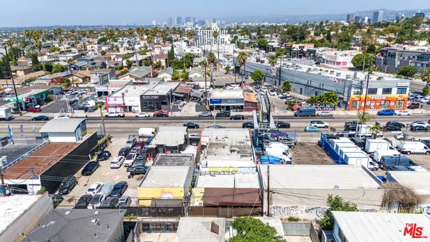 1430 S La Brea Avenue, Los Angeles, California 90019