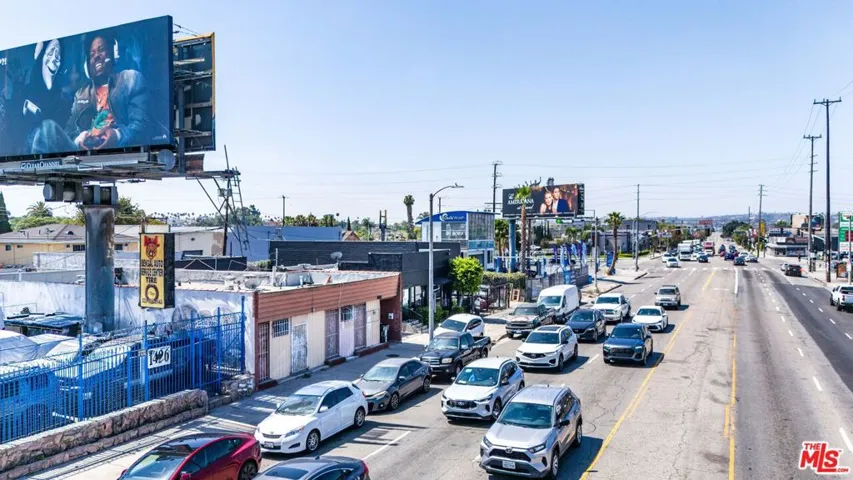 1430 S La Brea Avenue, Los Angeles, California 90019