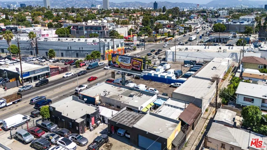 1430 S La Brea Avenue, Los Angeles, California 90019