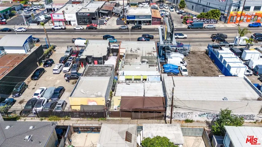 1430 S La Brea Avenue, Los Angeles, California 90019