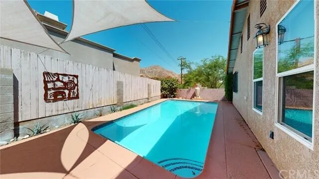 Pool 2