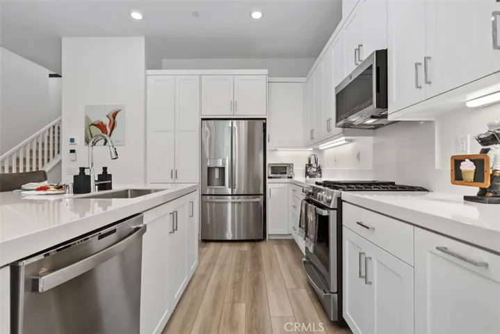 888 Sunrise Road, Rancho Mission Viejo, California 92694