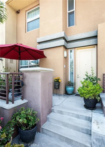 Private street side entrance provides direct access and a townhouse style arrival experience.