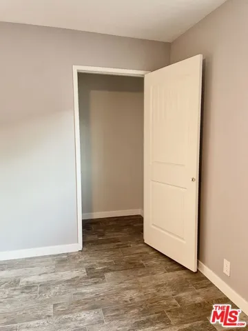 10817 Whipple Street 18, Toluca Lake, California 91602