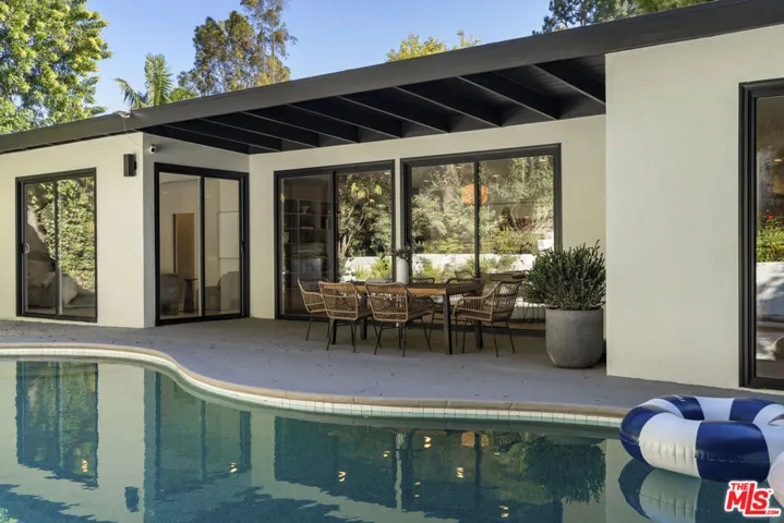 3108 Nichols Canyon Road, Los Angeles, California 90046