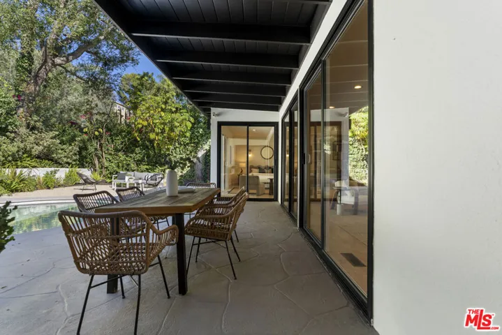 3108 Nichols Canyon Road, Los Angeles, California 90046