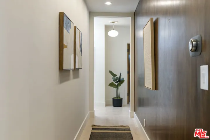 3108 Nichols Canyon Road, Los Angeles, California 90046