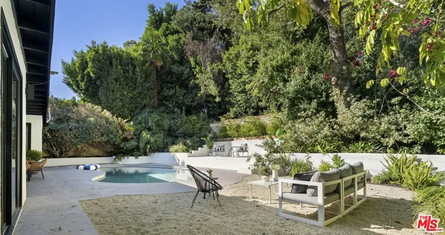 3108 Nichols Canyon Road, Los Angeles, California 90046