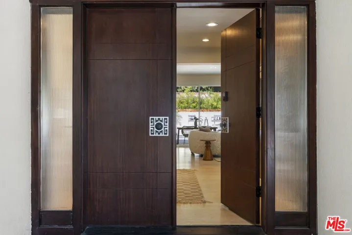 3108 Nichols Canyon Road, Los Angeles, California 90046