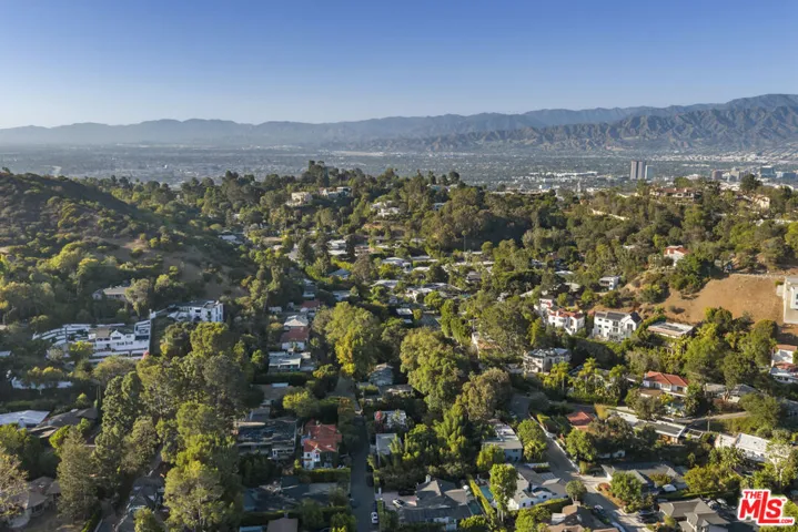 3108 Nichols Canyon Road, Los Angeles, California 90046