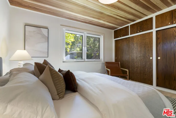 3108 Nichols Canyon Road, Los Angeles, California 90046