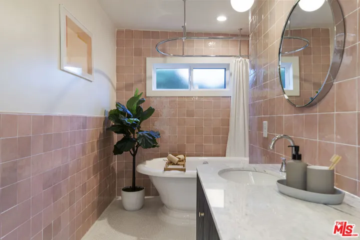 3108 Nichols Canyon Road, Los Angeles, California 90046